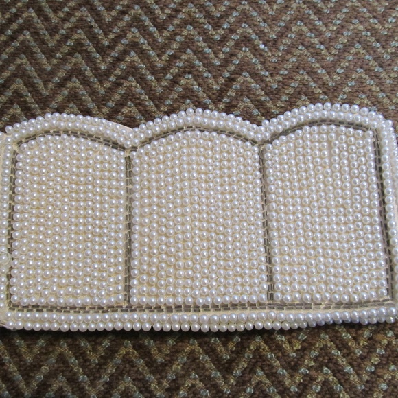 Gorgeous Made in Japan Beaded Evening Clutch - Picture 1 of 4